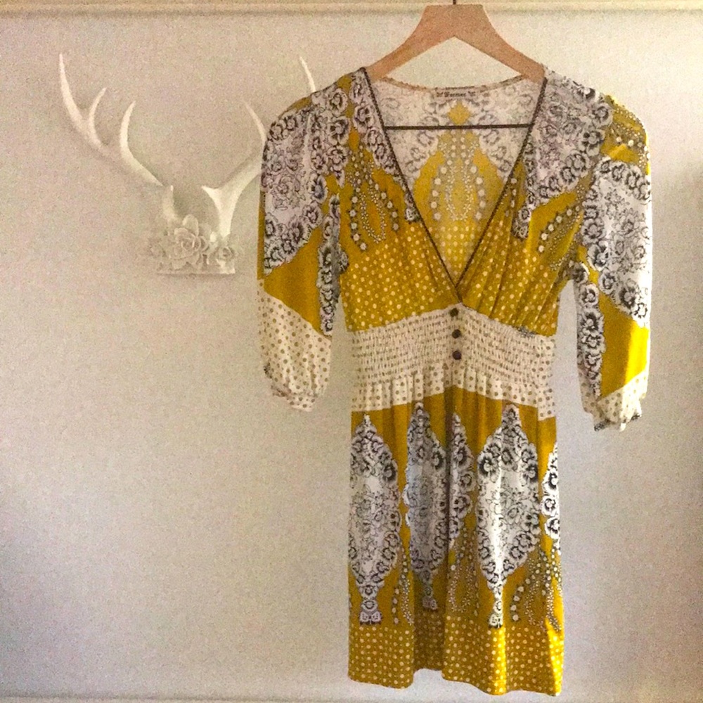 Cute mustard short dress